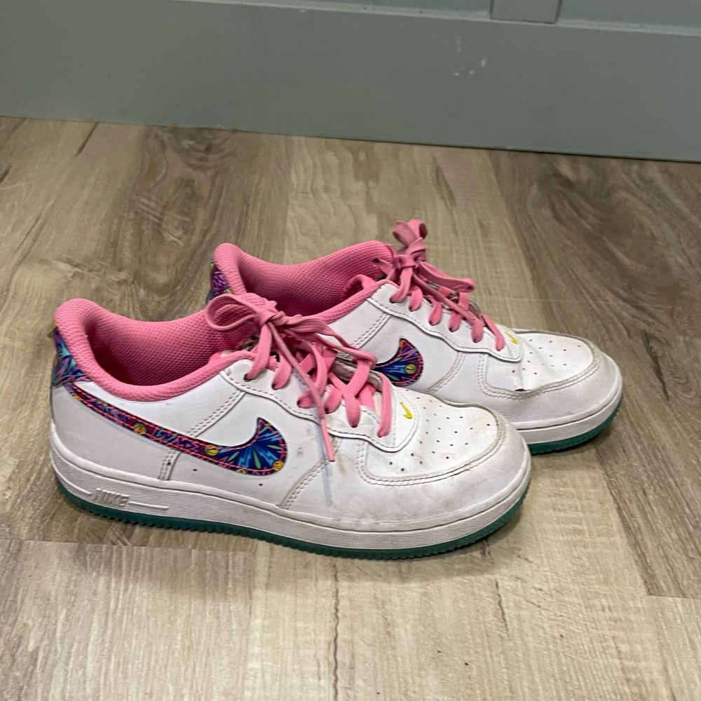 Nike Air Force 1 AWS low girls size 2